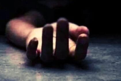 ग्रेटर नोएडा: अलीगढ़ से आलू लेकर चले कैंटर चालक की गाड़ी में संदिग्ध मौत; बंद शीशों में दम घुटने की आशंका, जांच शुरू
