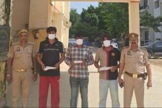 ग्रेटर नोएडा: इकोटेक-3 पुलिस ने पिस्टल, तमंचे और चाकू के साथ 3 शातिर अपराधियों को दबोचा, हिस्ट्रीशीटर यश नागर भी गिरफ्तार