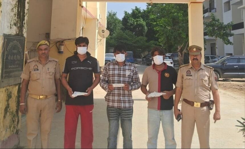 ग्रेटर नोएडा: इकोटेक-3 पुलिस ने पिस्टल, तमंचे और चाकू के साथ 3 शातिर अपराधियों को दबोचा, हिस्ट्रीशीटर यश नागर भी गिरफ्तार