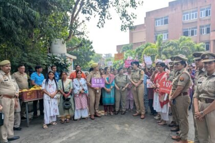 गौतमबुद्धनगर में 'मिशन शक्ति 6.0' का धमाकेदार आगाज: पुलिस कमिश्नर लक्ष्मी सिंह के निर्देशन में निकली भव्य महिला सशक्तिकरण रैली, 500 बालिकाओं ने लिया हिस्सा