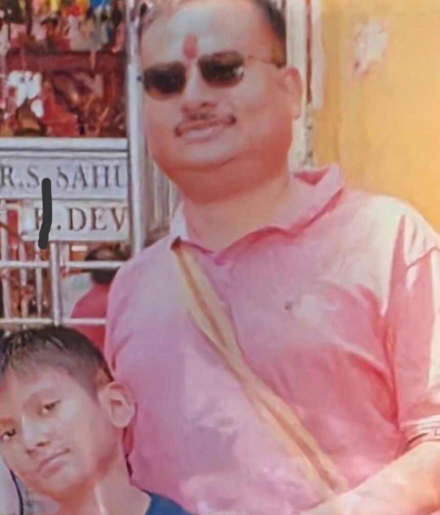 ग्रेटर नोएडा में दिल दहलाने वाला हादसा: महागुण माईवुड्स की 23वीं मंजिल से गिरकर पिता-पुत्र की मौत; बेटे को बचाने में गई जान